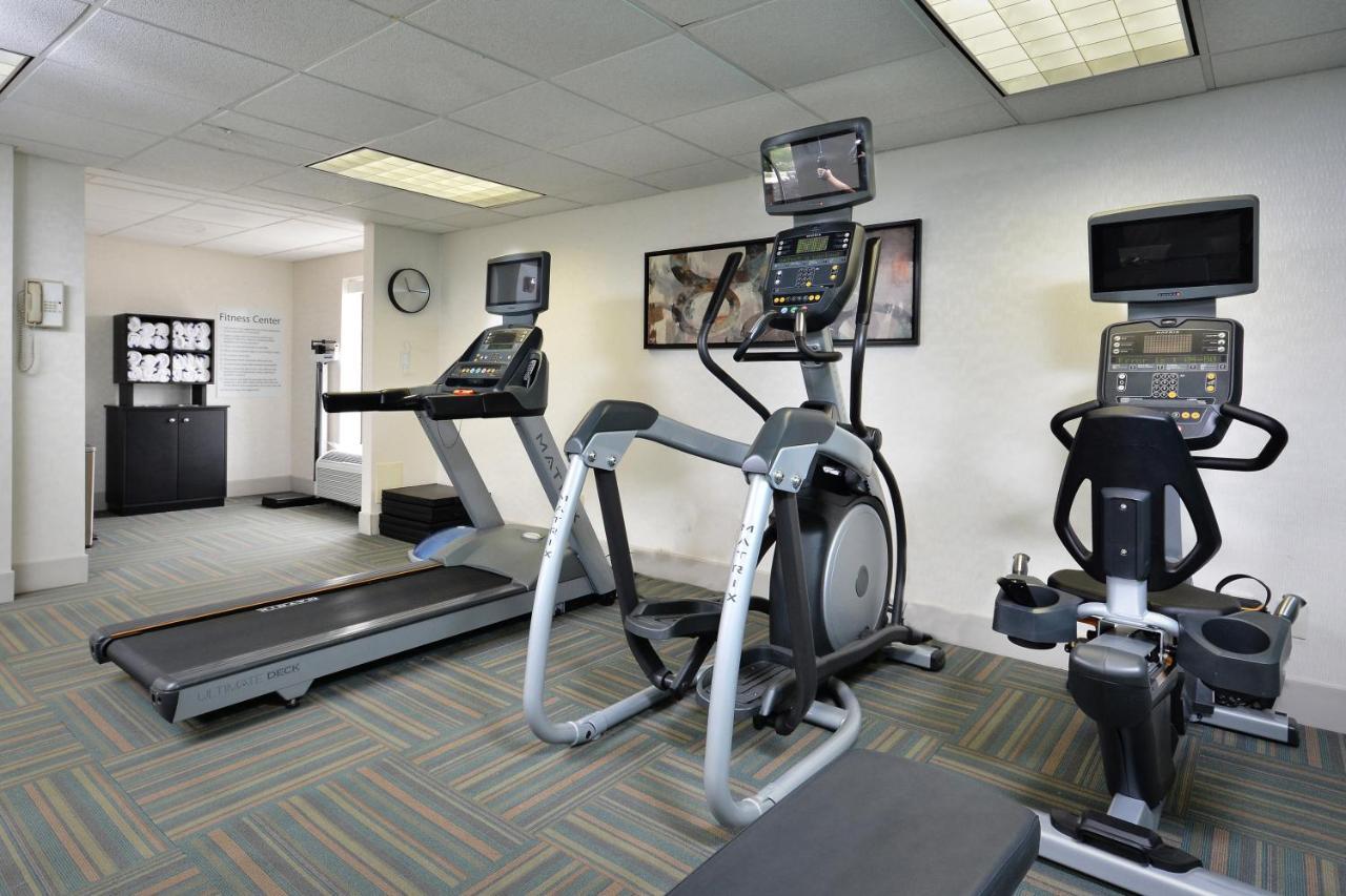 Holiday Inn Express Lynchburg By Ihg Bagian luar foto